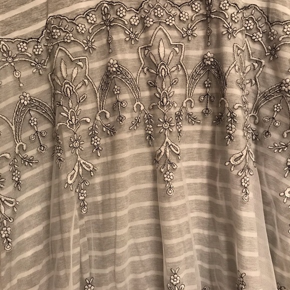 Shirt - Picture 2 of 2